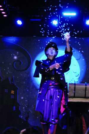 magician halloween confettis